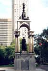 Memorial.JPG (57769 bytes)