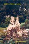 Statues.JPG (61780 octets)